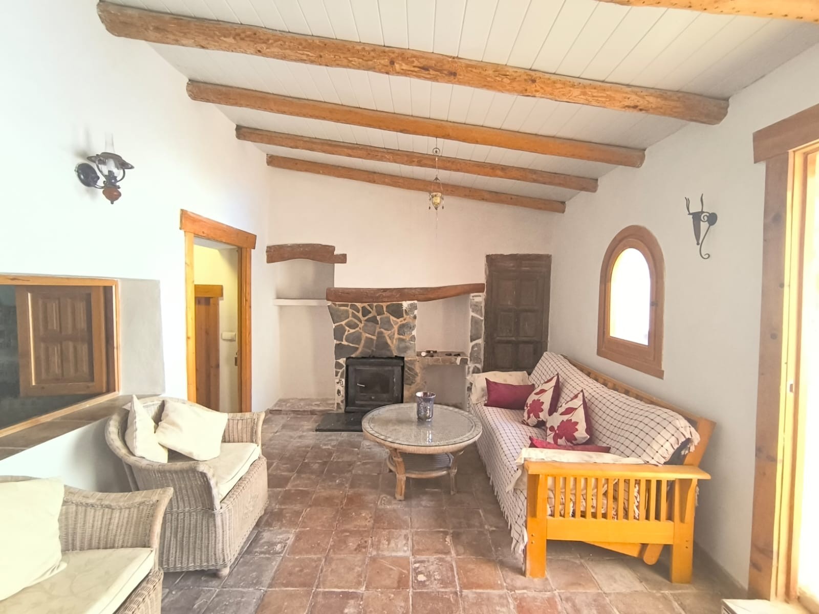 Villa for Sale in Chinorlet, Alicante