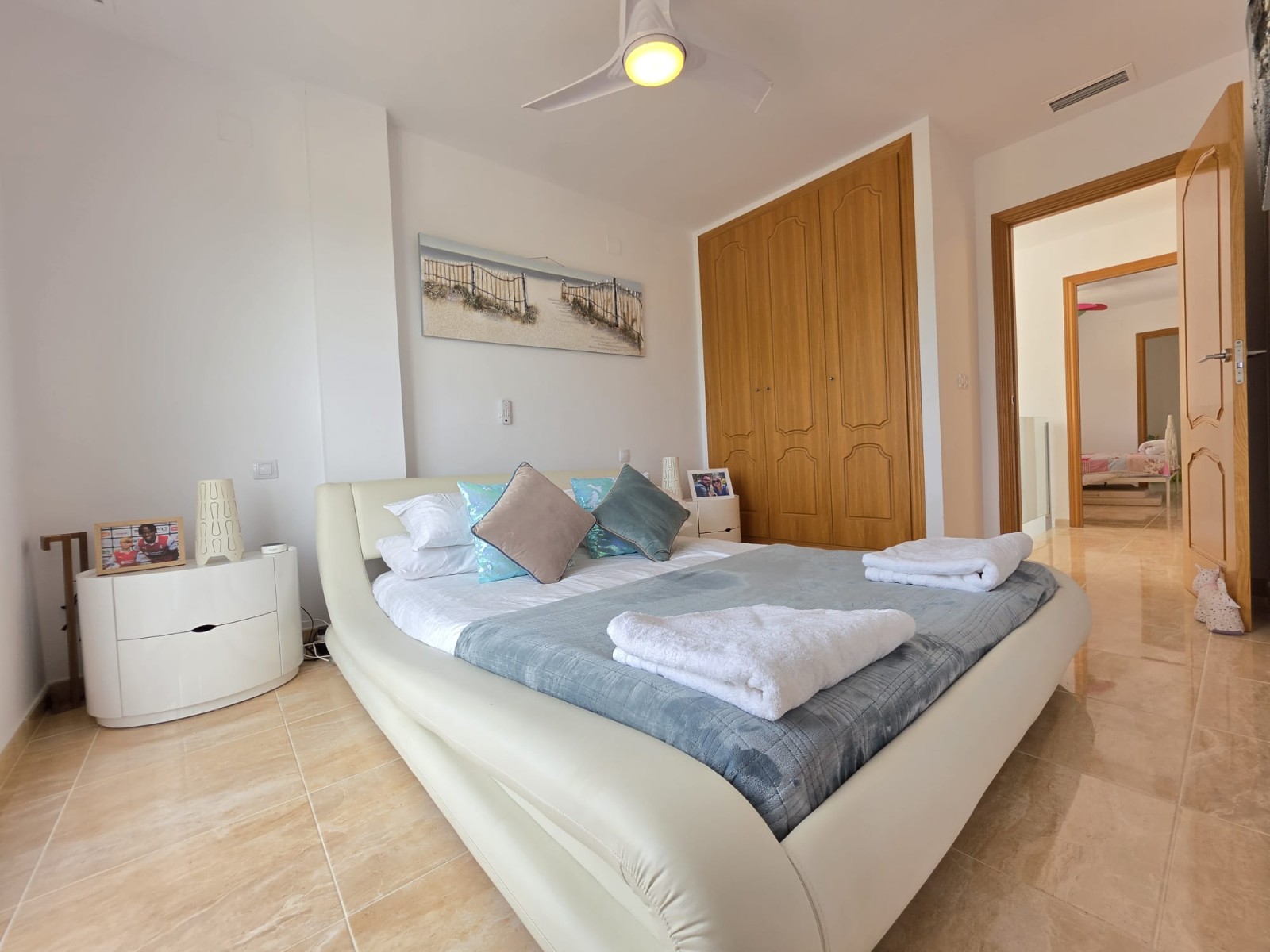 Villa for Sale in Pinoso, Alicante