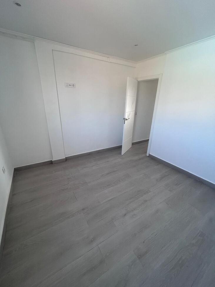 Duplex for Sale in Torrevieja, Alicante