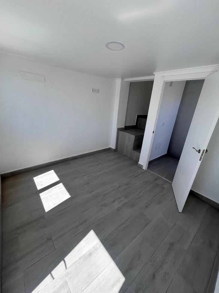 Duplex for Sale in Torrevieja, Alicante