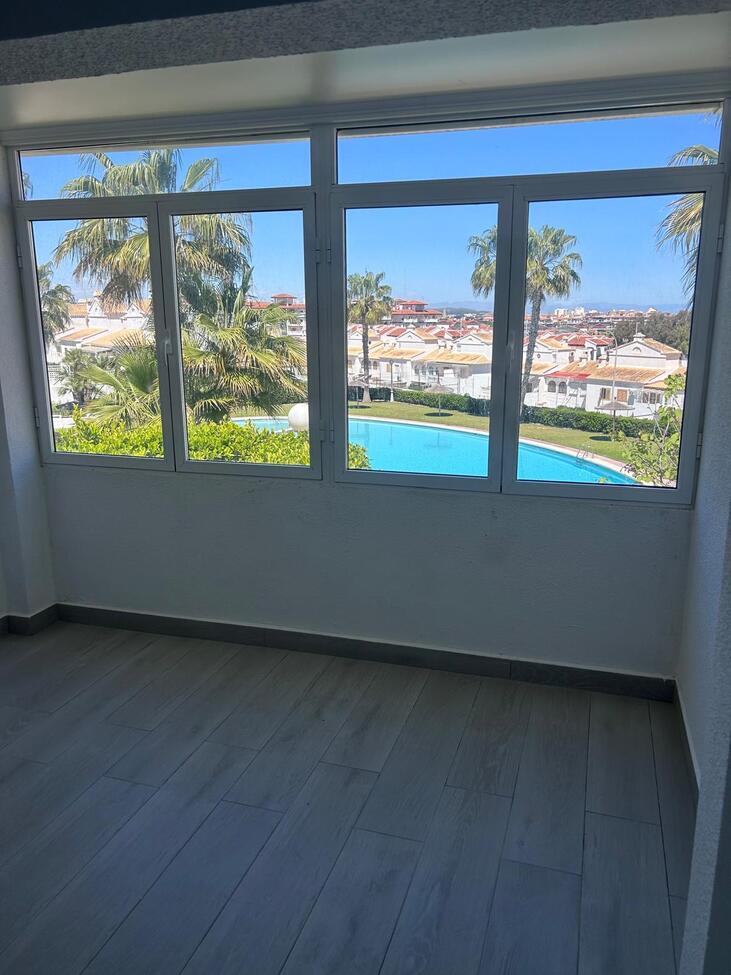 Duplex for Sale in Torrevieja, Alicante
