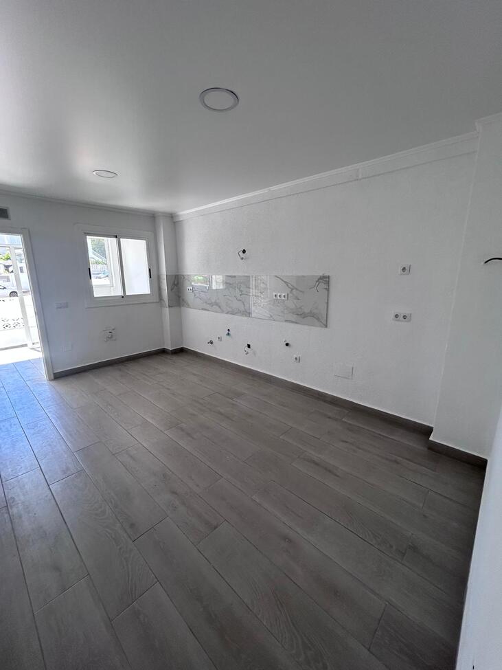 Duplex for Sale in Torrevieja, Alicante