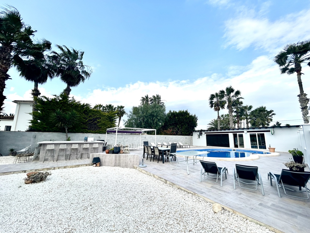 Villa for Sale in Catral, Alicante
