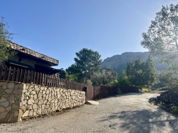 Finca for Sale in Gea Y Truyols, Murcia