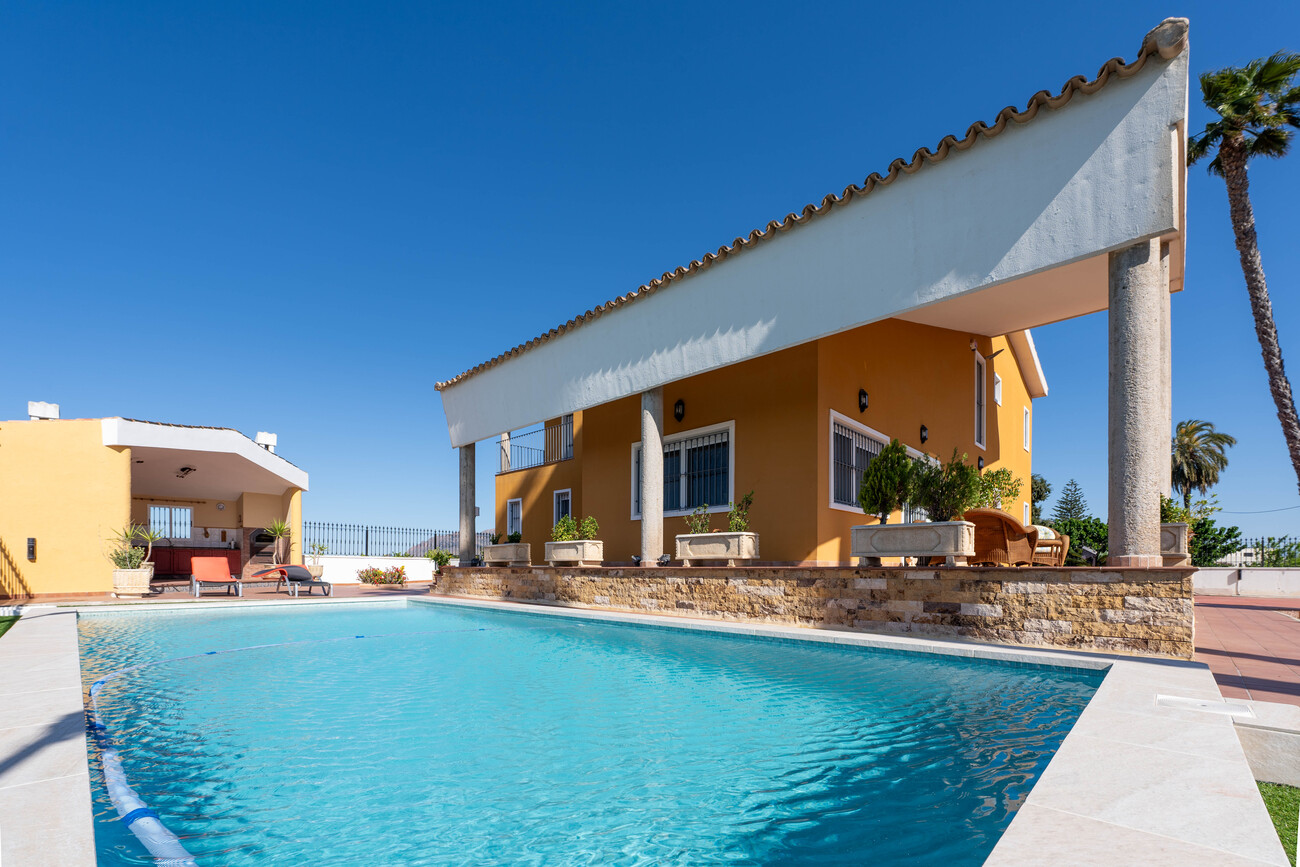 Finca for Sale in Orihuela, Alicante