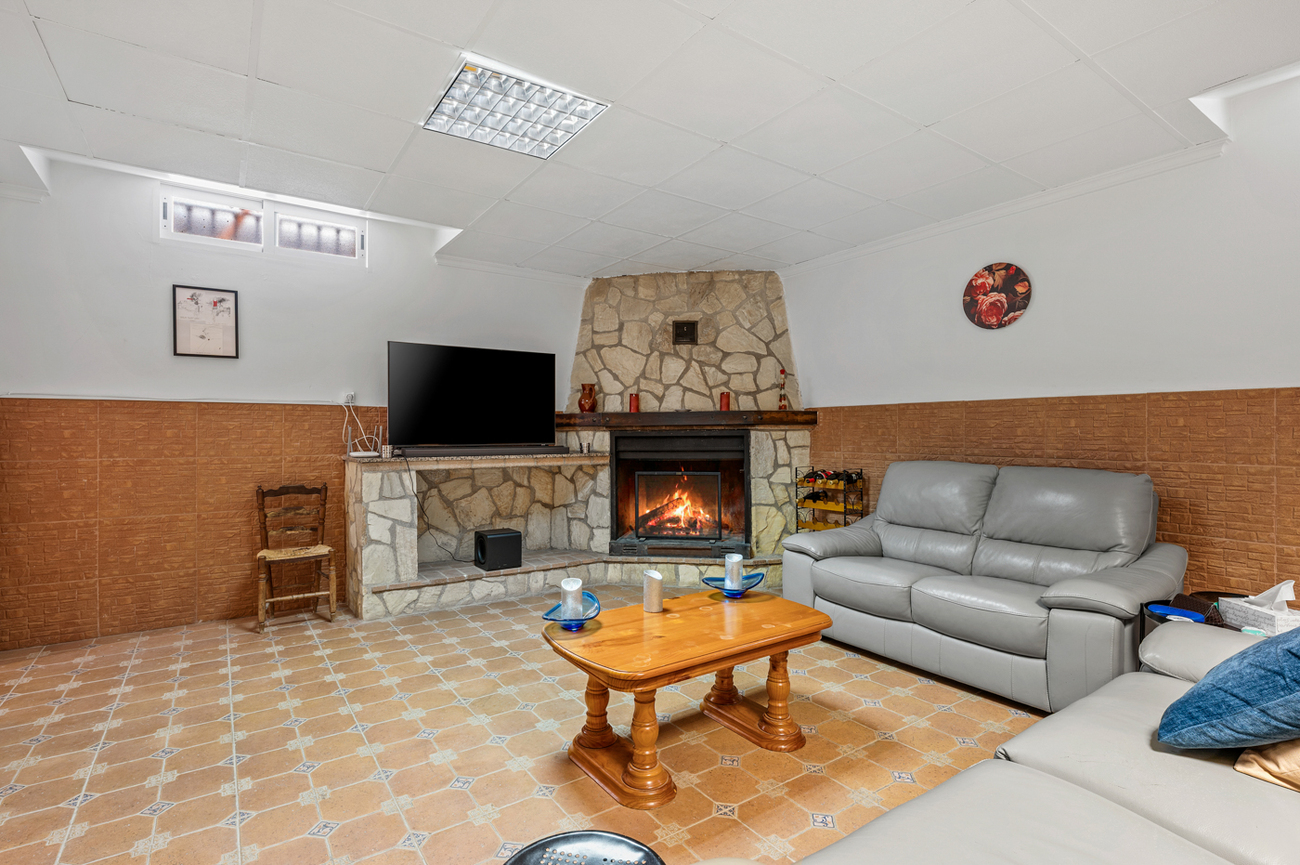Finca for Sale in Puerto Lumbreras, Murcia
