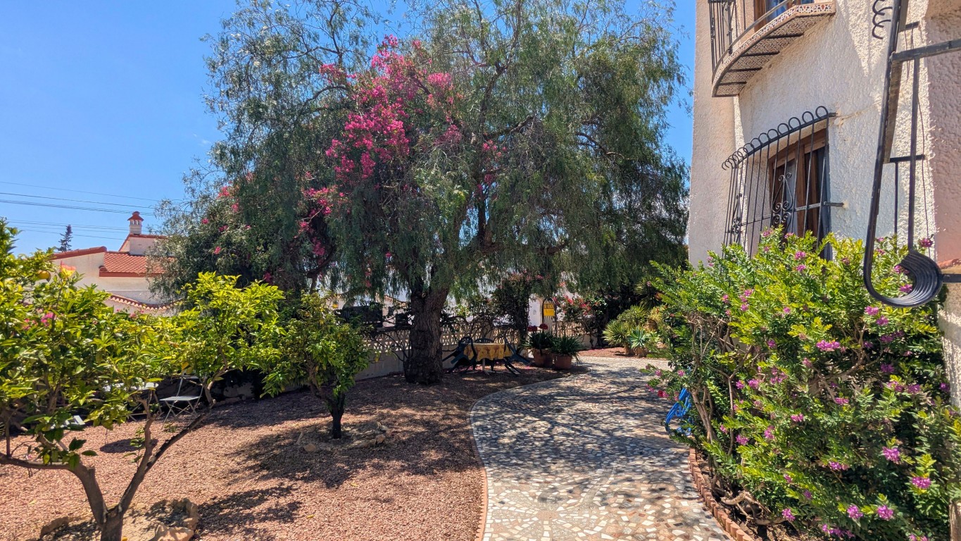 Villa for Sale in Ciudad Quesada, Alicante