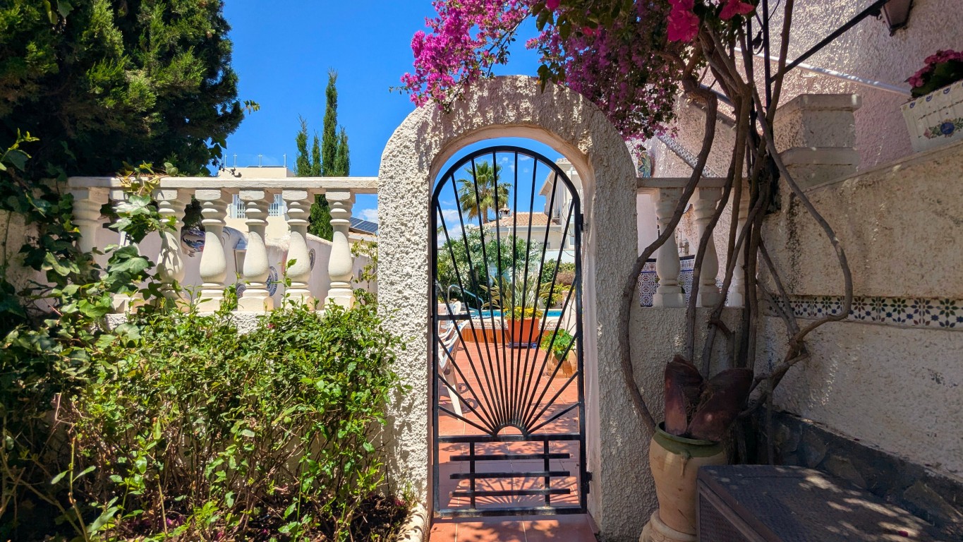 Villa for Sale in Ciudad Quesada, Alicante