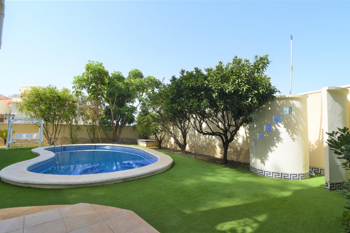Villa for Sale in Ciudad Quesada, Alicante