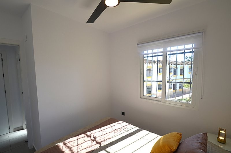Apartment for Sale in Blue Lagoon, Alicante