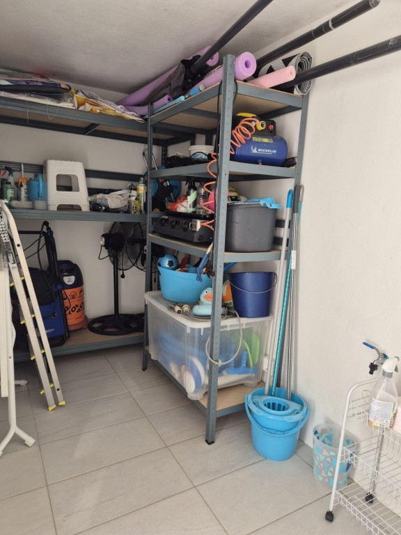 Villa for Sale in Benijofar, Alicante