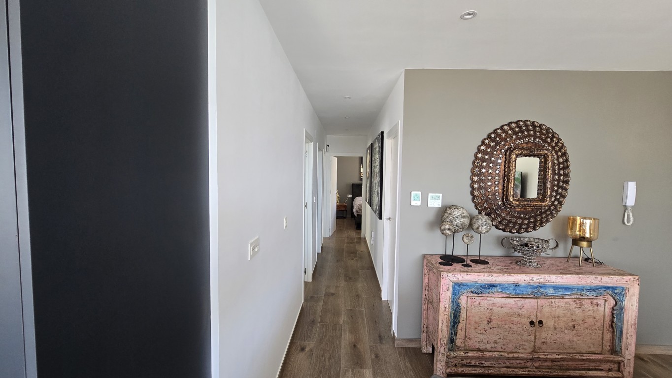 Villa for Sale in Los Montesinos, Alicante