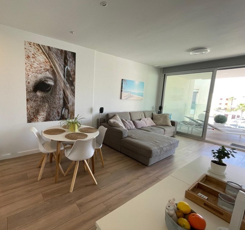 Apartment for Sale in Villamartin, Alicante
