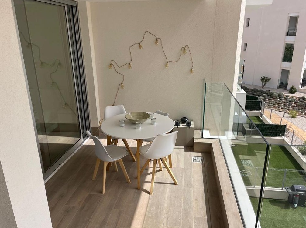 Apartment for Sale in Villamartin, Alicante