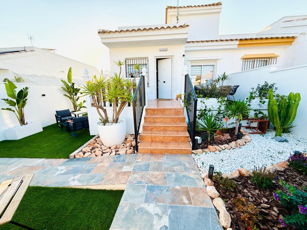 full_1546805_66713874 Villa for Sale in Sucina, Murcia