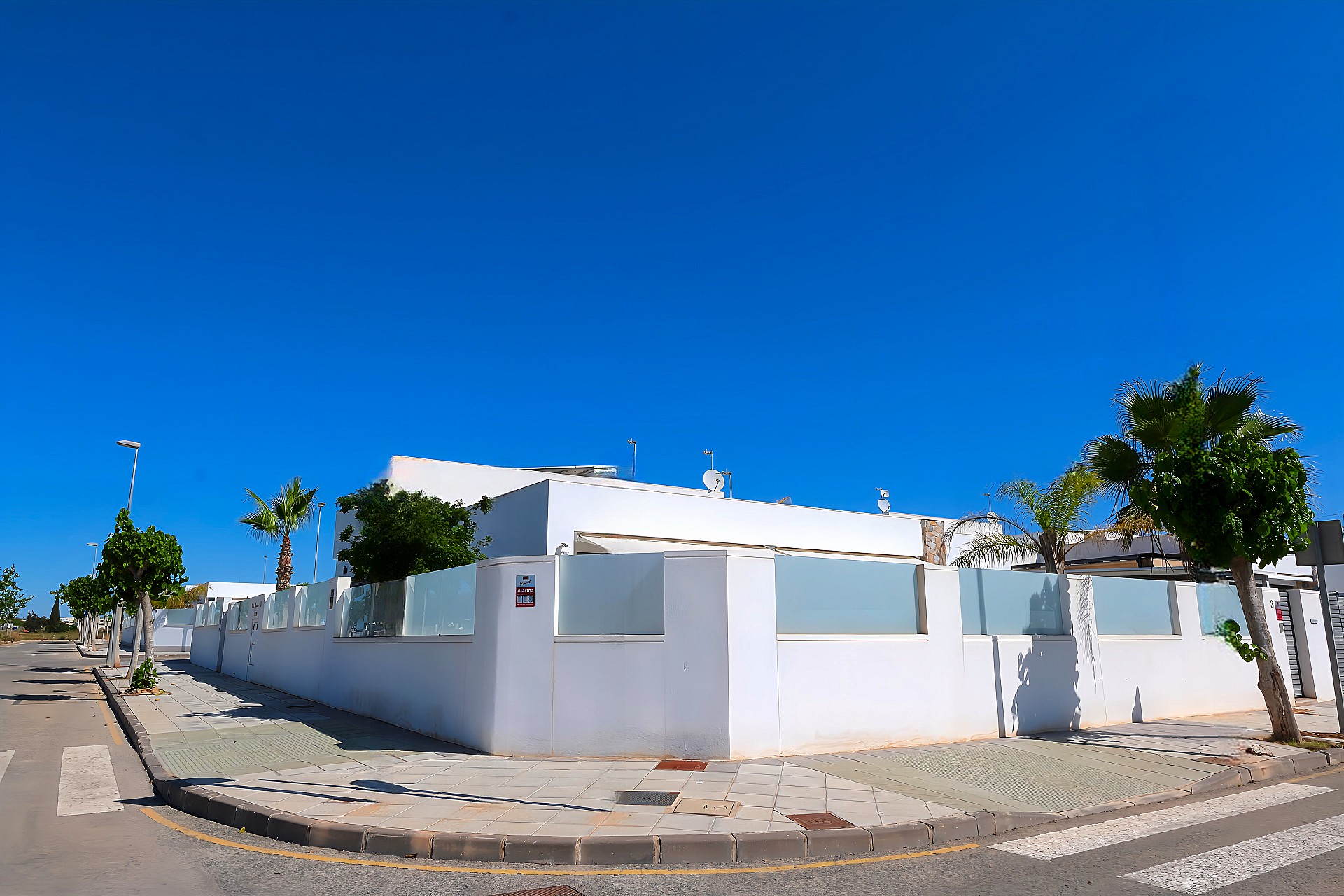 Villa for Sale in Pilar de La Horadada, Alicante