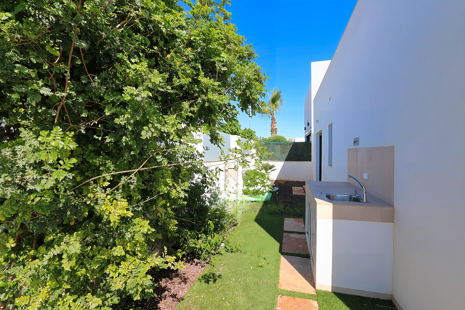 Villa for Sale in Pilar de La Horadada, Alicante