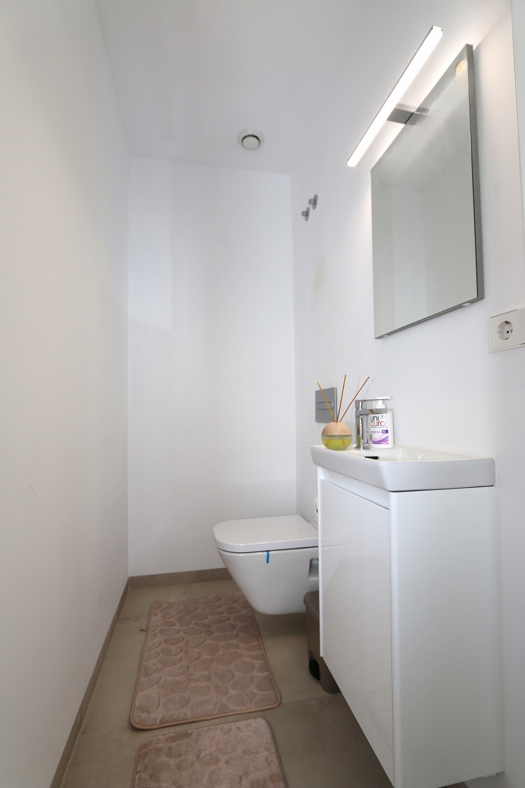 Villa for Sale in Pilar de La Horadada, Alicante
