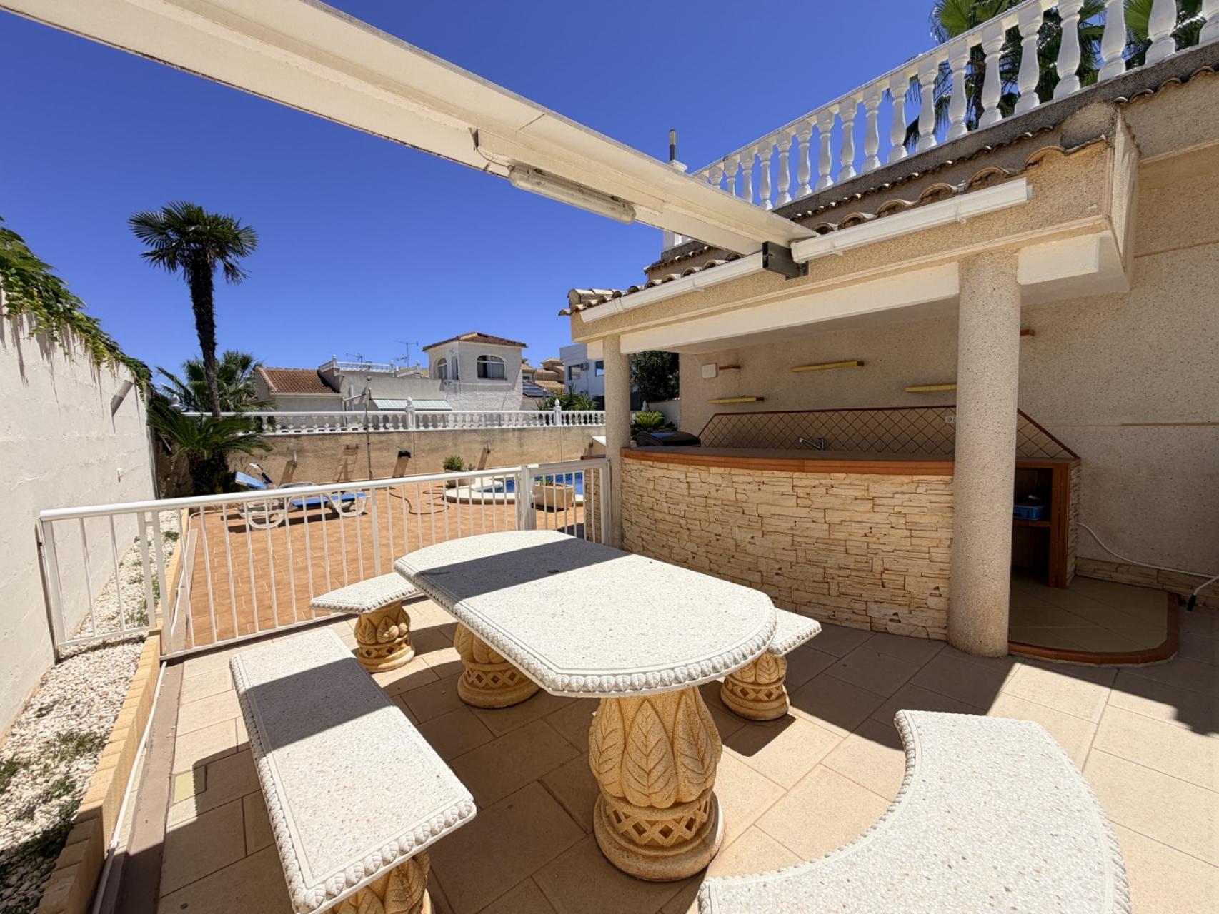 Villa for Sale in Torrevieja, Alicante
