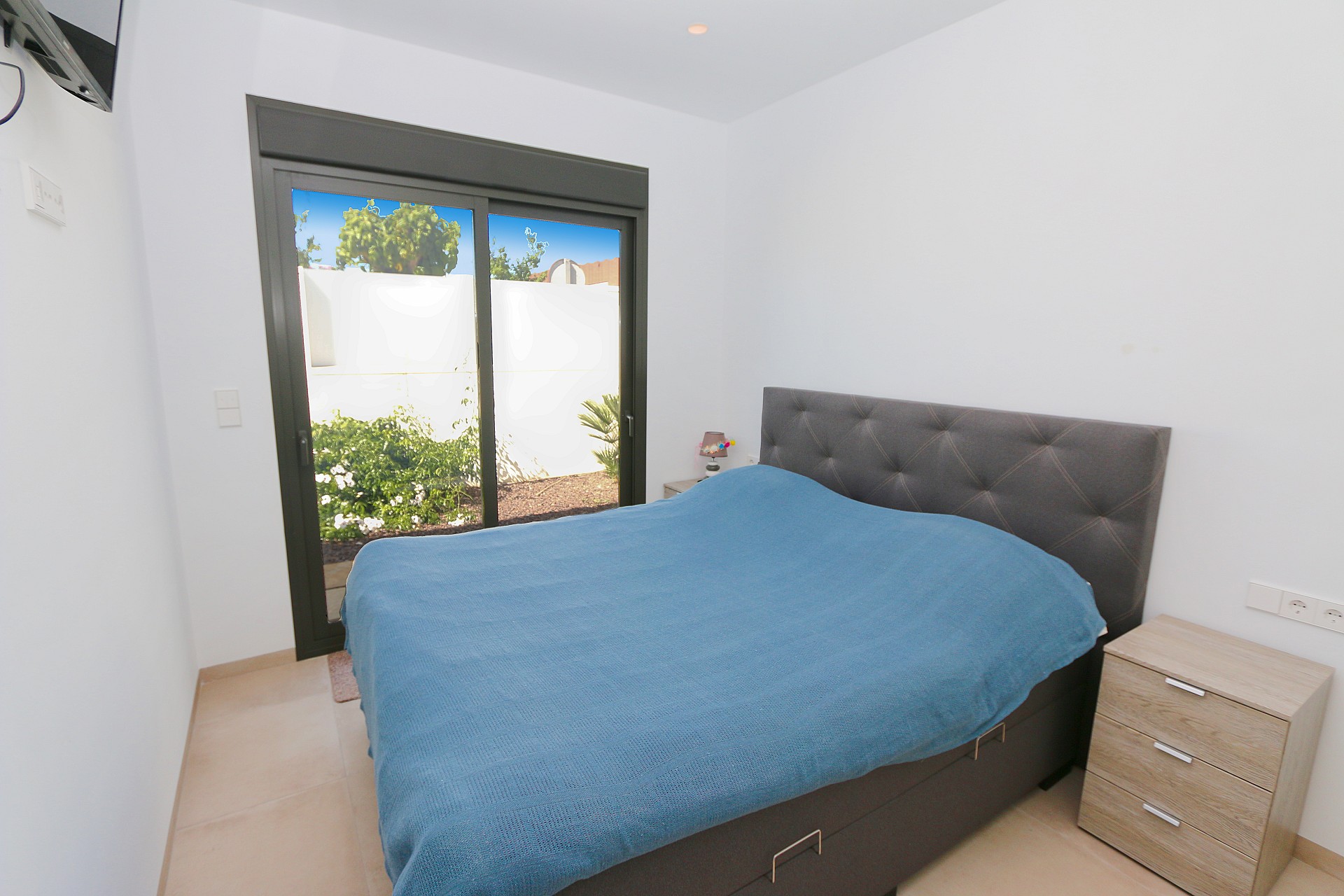 Villa for Sale in Pilar de La Horadada, Alicante