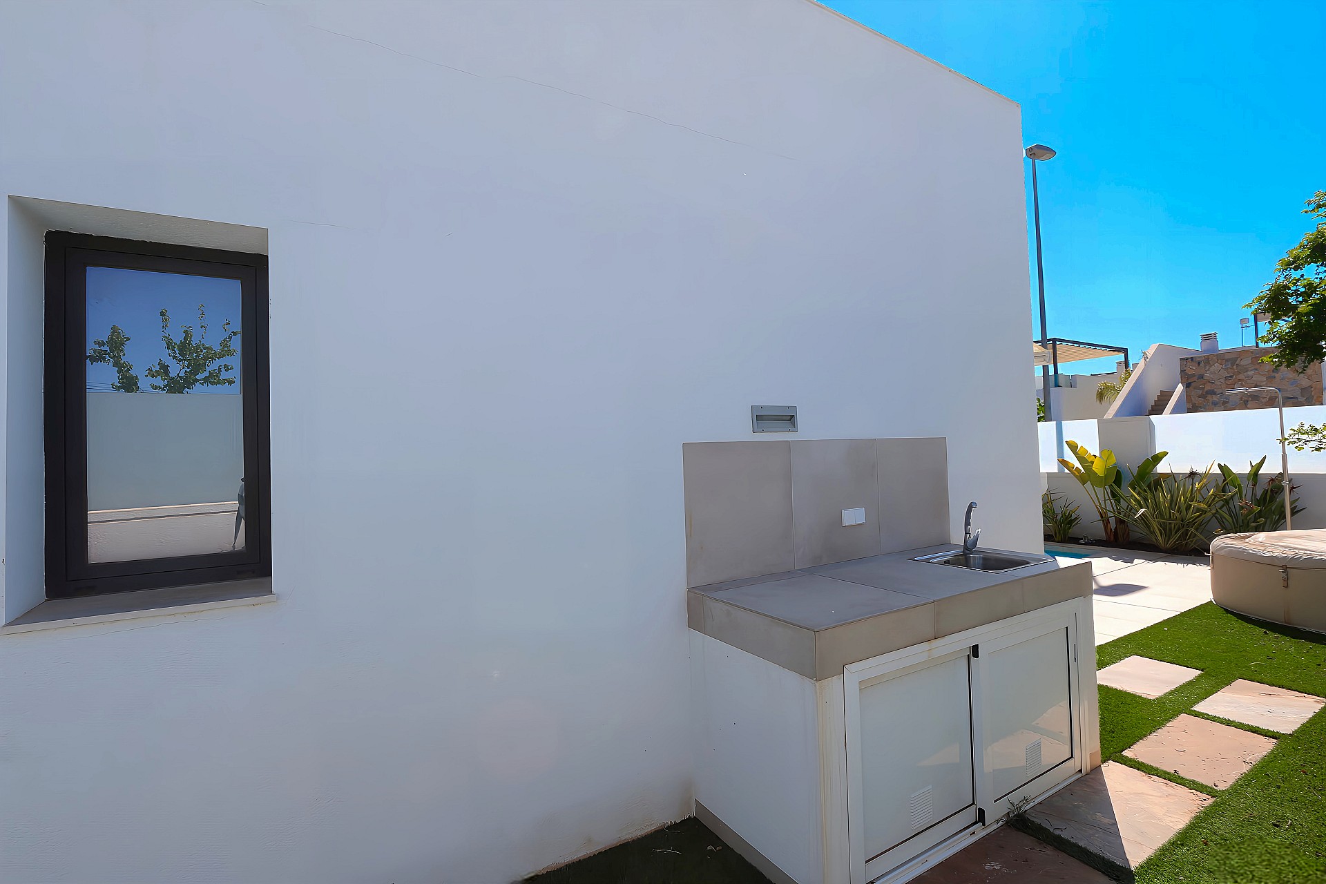 Villa for Sale in Pilar de La Horadada, Alicante
