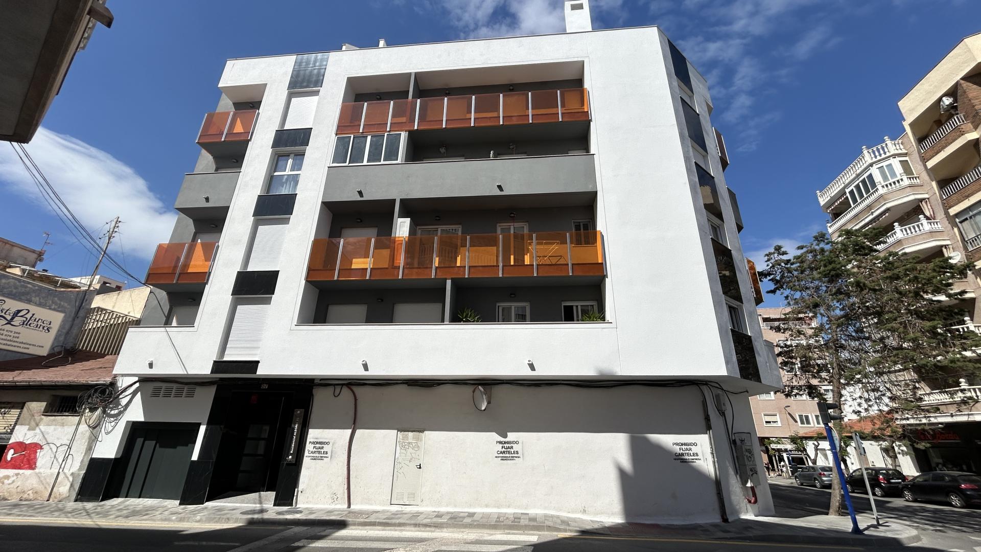 Commercial for Sale in Torrevieja, Alicante