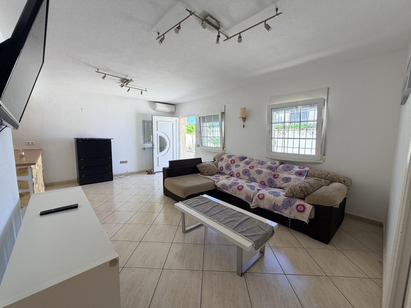 Villa for Sale in Torrevieja, Alicante