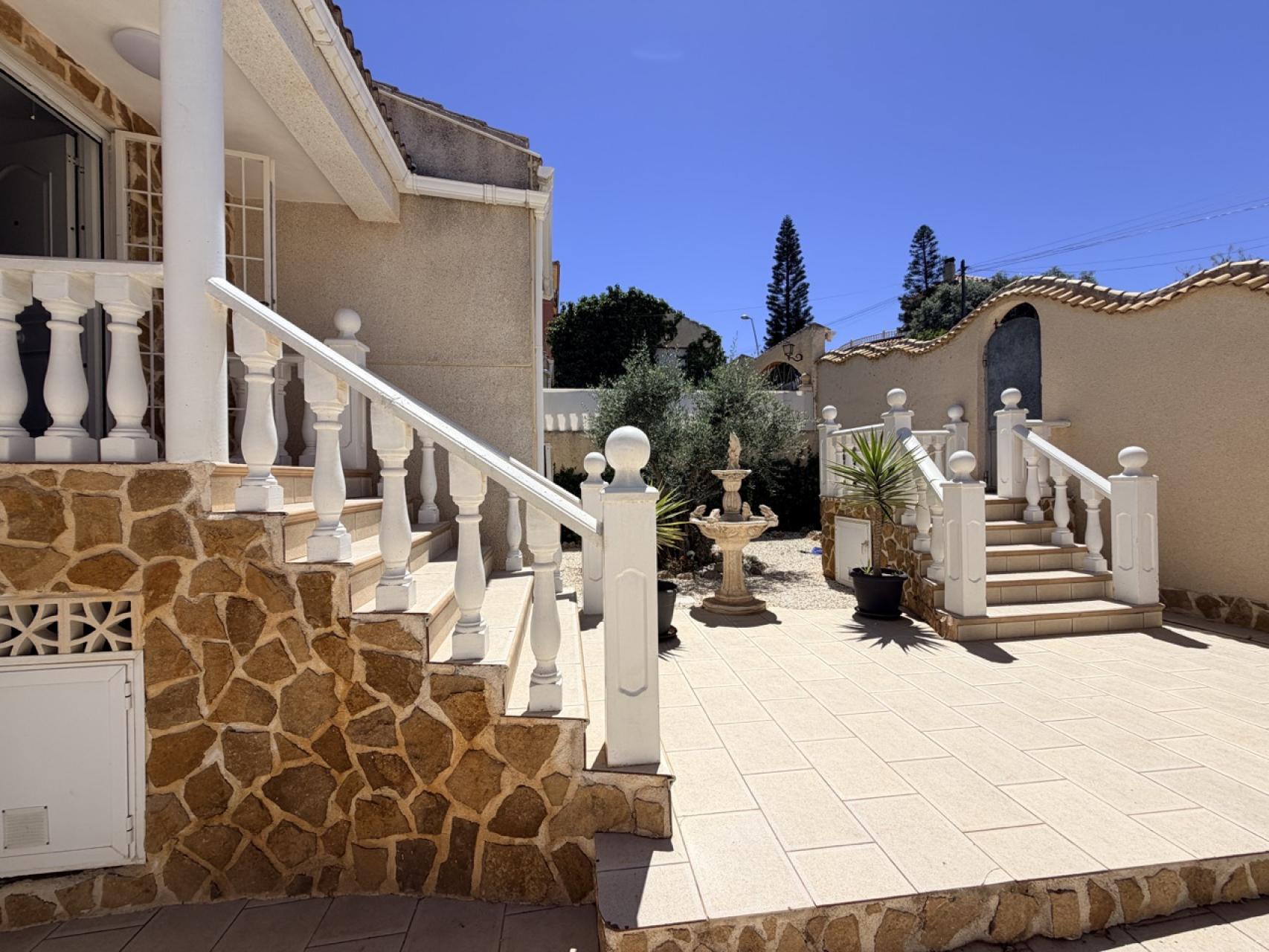 Villa for Sale in Torrevieja, Alicante
