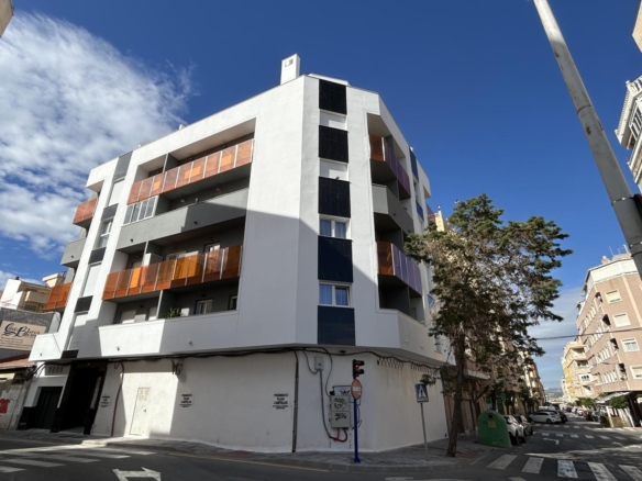 Commercial for Sale in Torrevieja, Alicante
