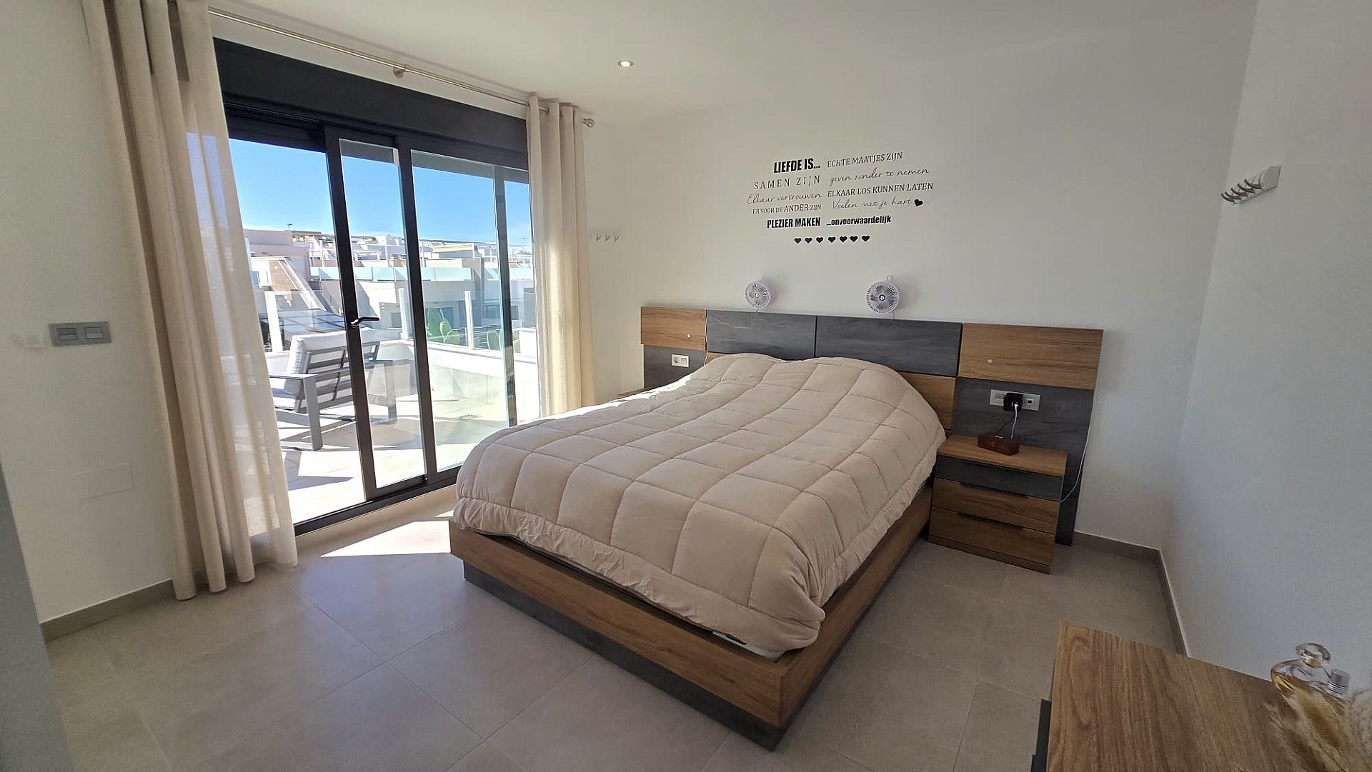Villa for Sale in San Pedro del Pinatar, Murcia
