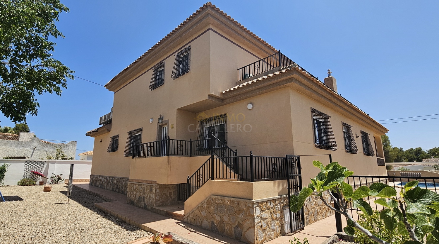 Villa for Sale in Pinar de Campoverde, Alicante