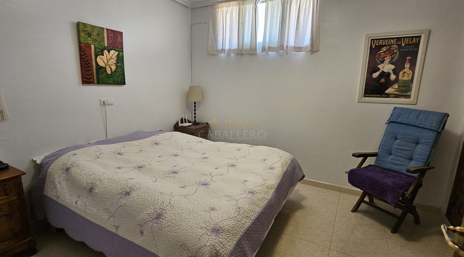 Villa for Sale in Pinar de Campoverde, Alicante
