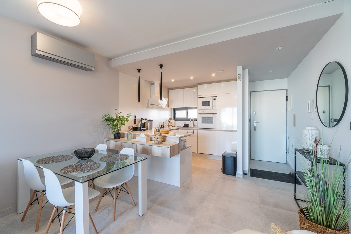 Apartment for Sale in El Raso, Alicante