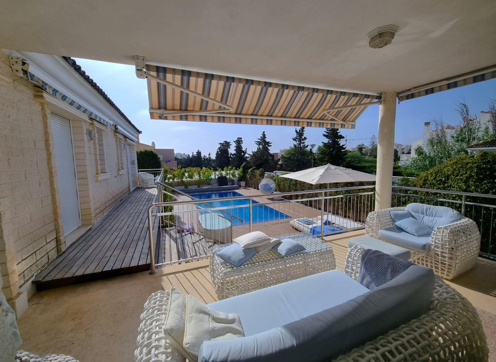 Villa for Sale in Torrevieja, Alicante