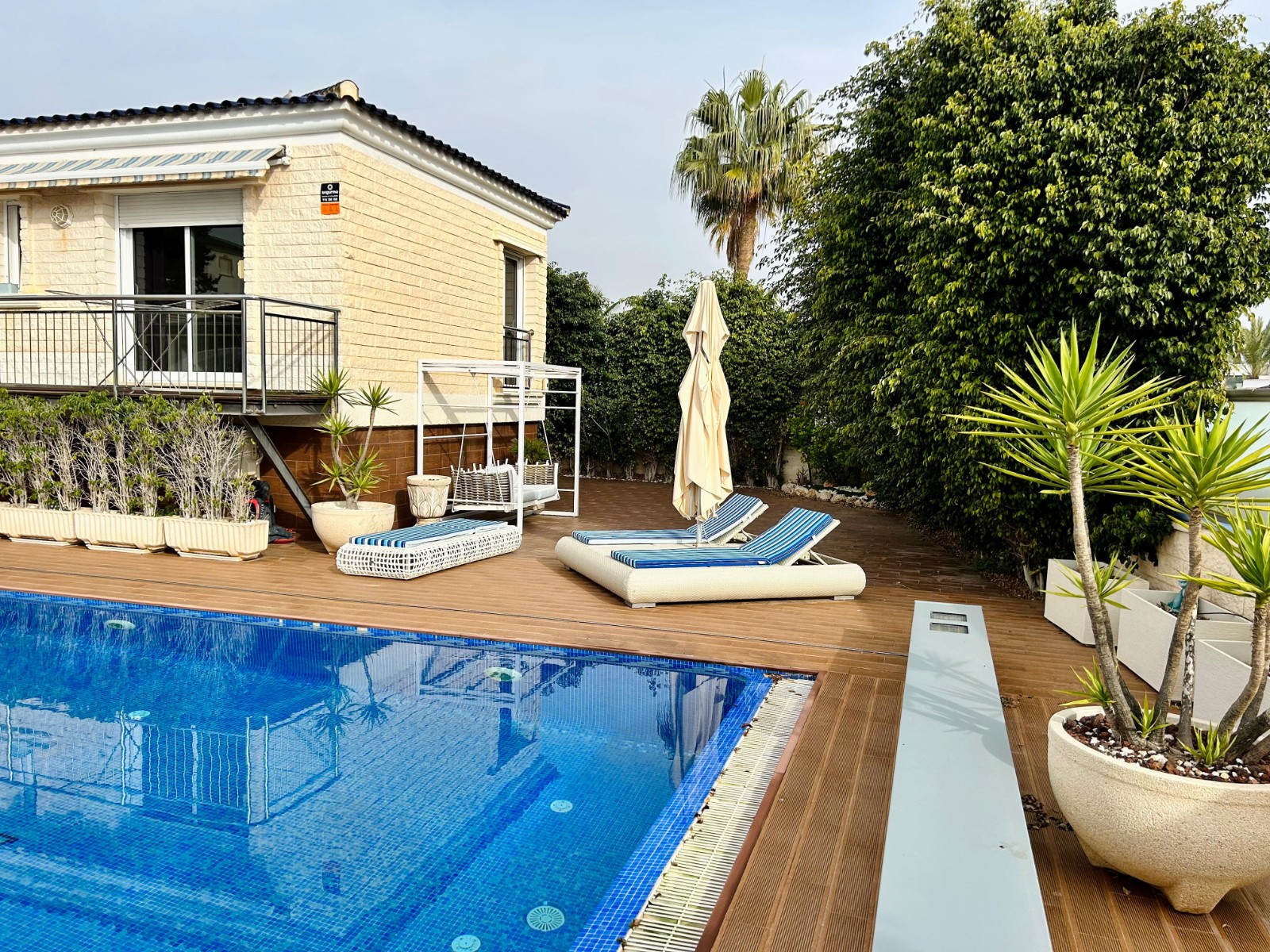 Villa for Sale in Torrevieja, Alicante