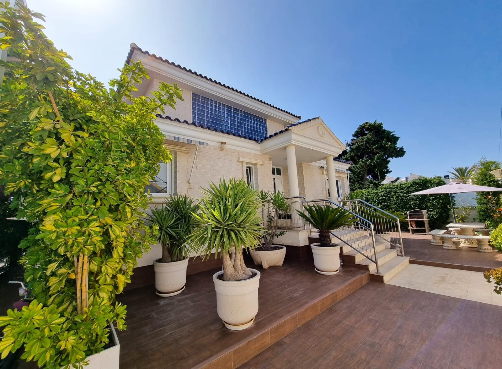 Villa for Sale in Torrevieja, Alicante