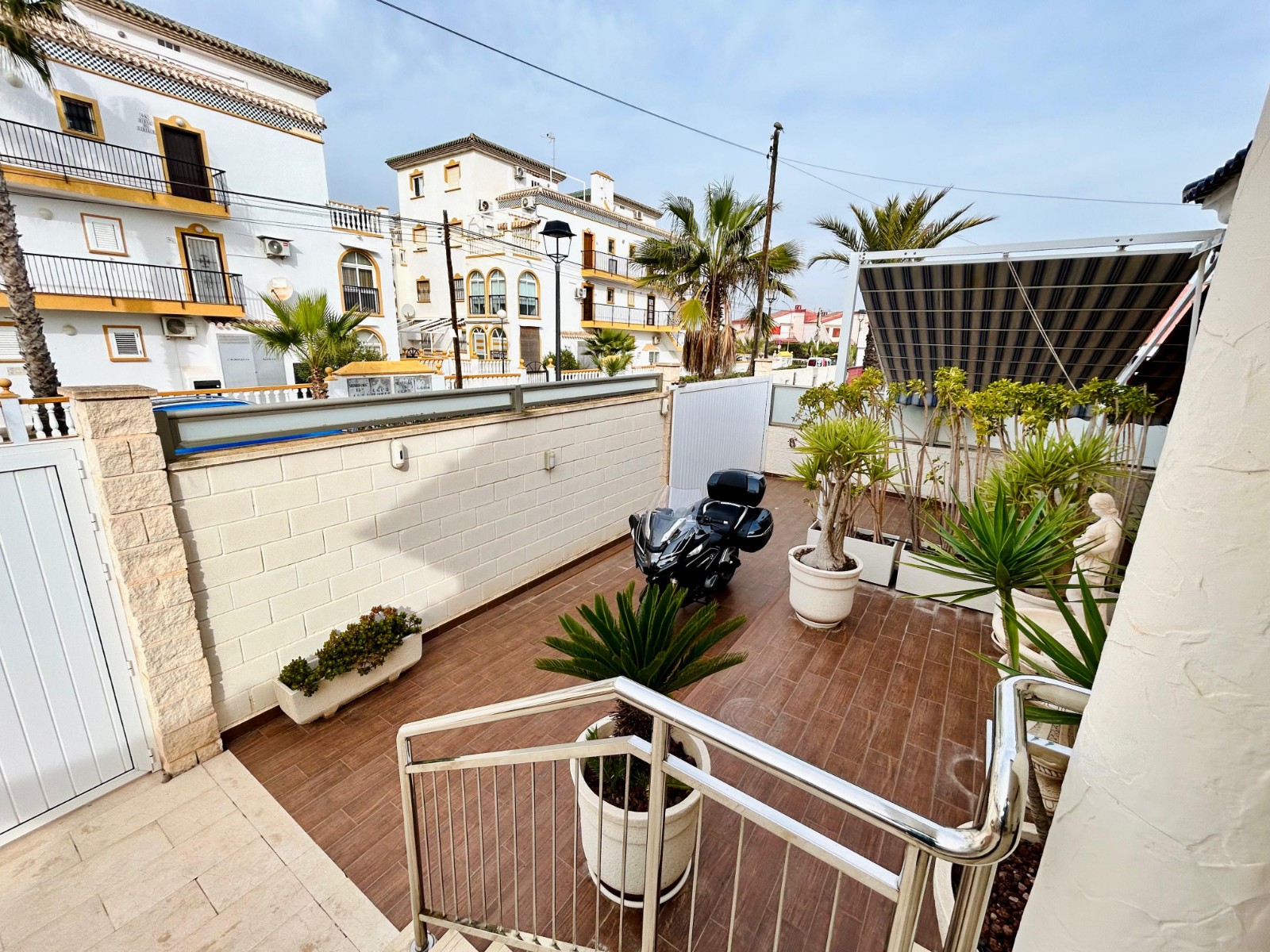 Villa for Sale in Torrevieja, Alicante