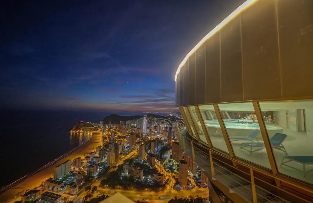 Apartment for Sale in Benidorm, Alicante