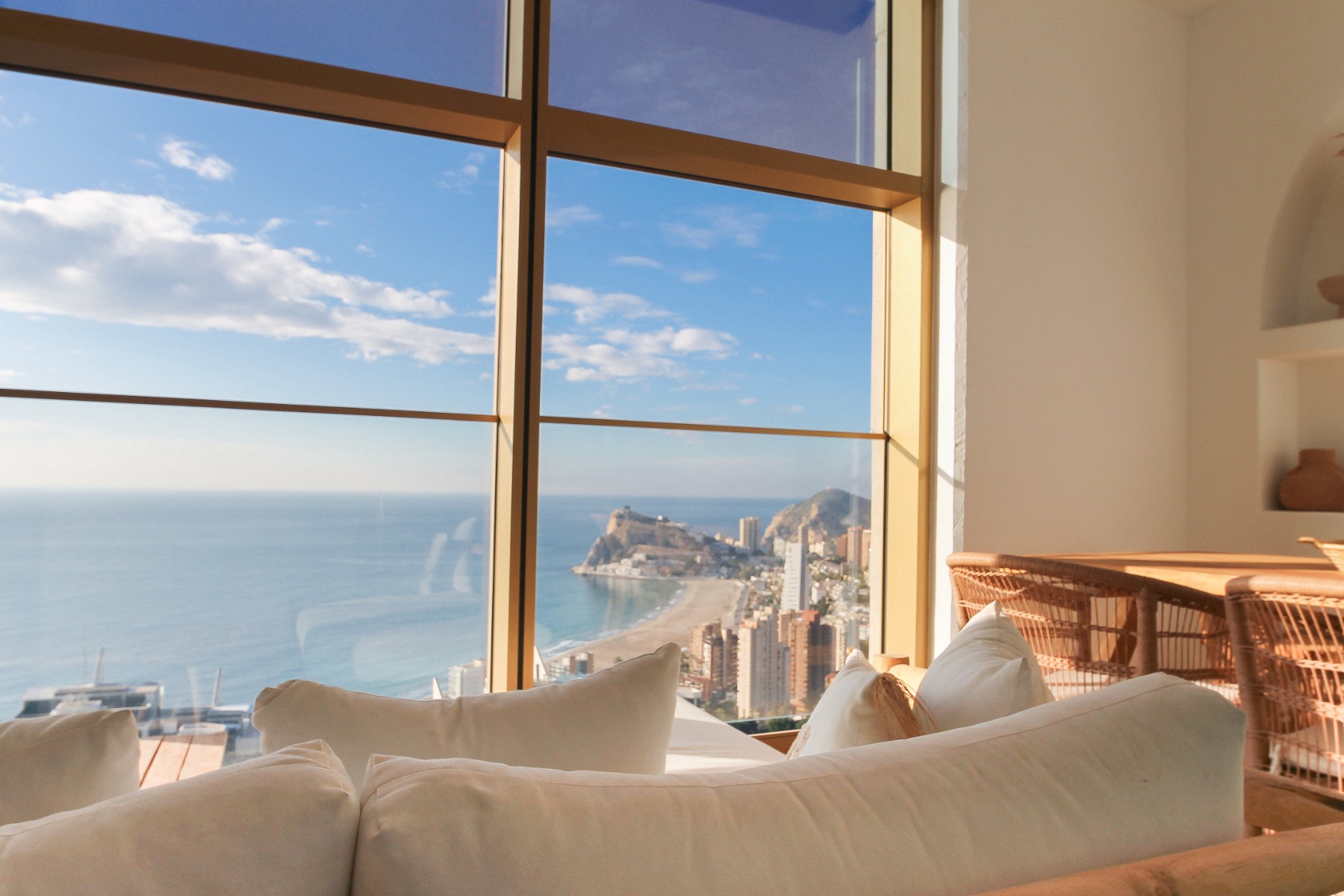 Apartment for Sale in Benidorm, Alicante
