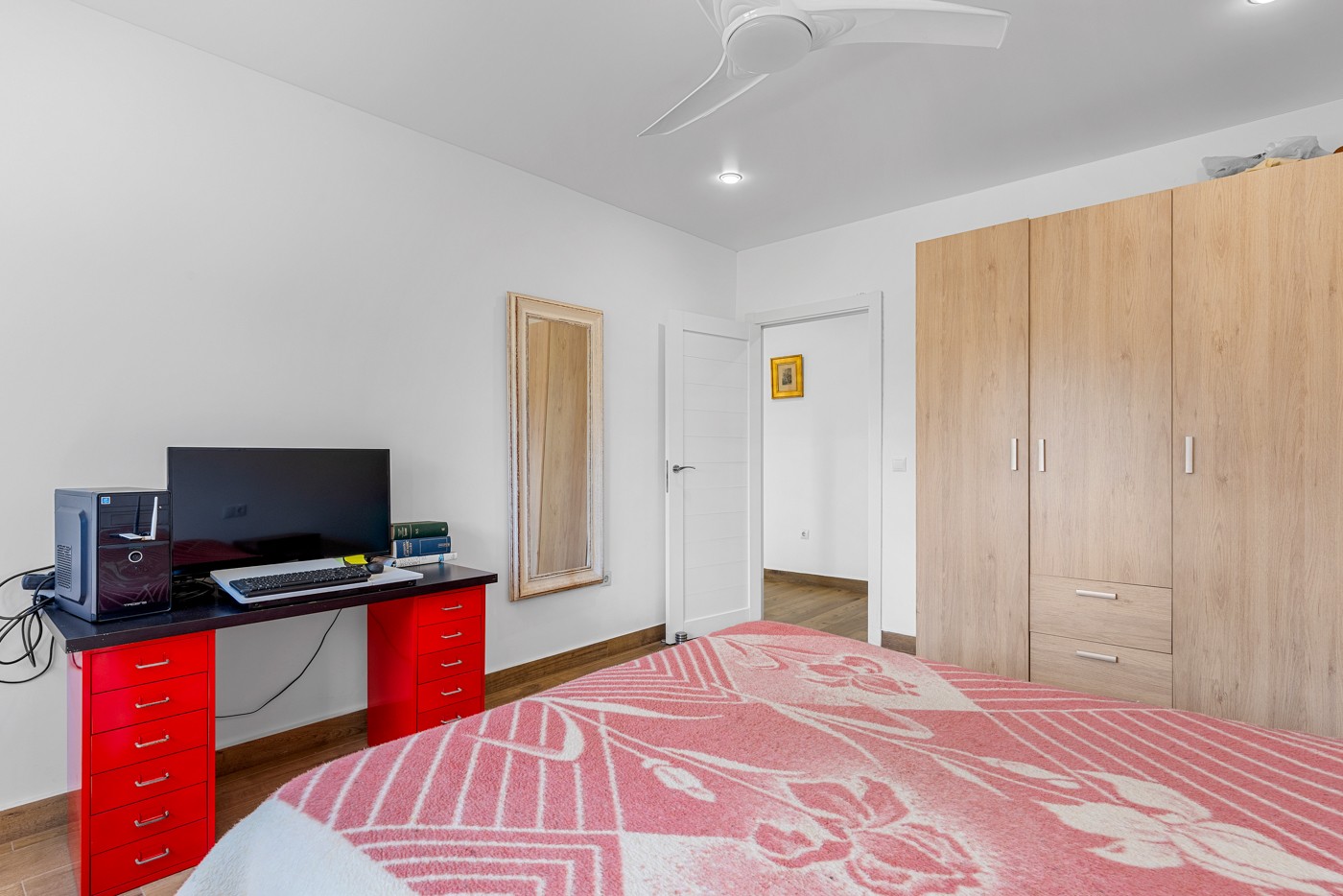 Villa for Sale in Los Montesinos, Alicante