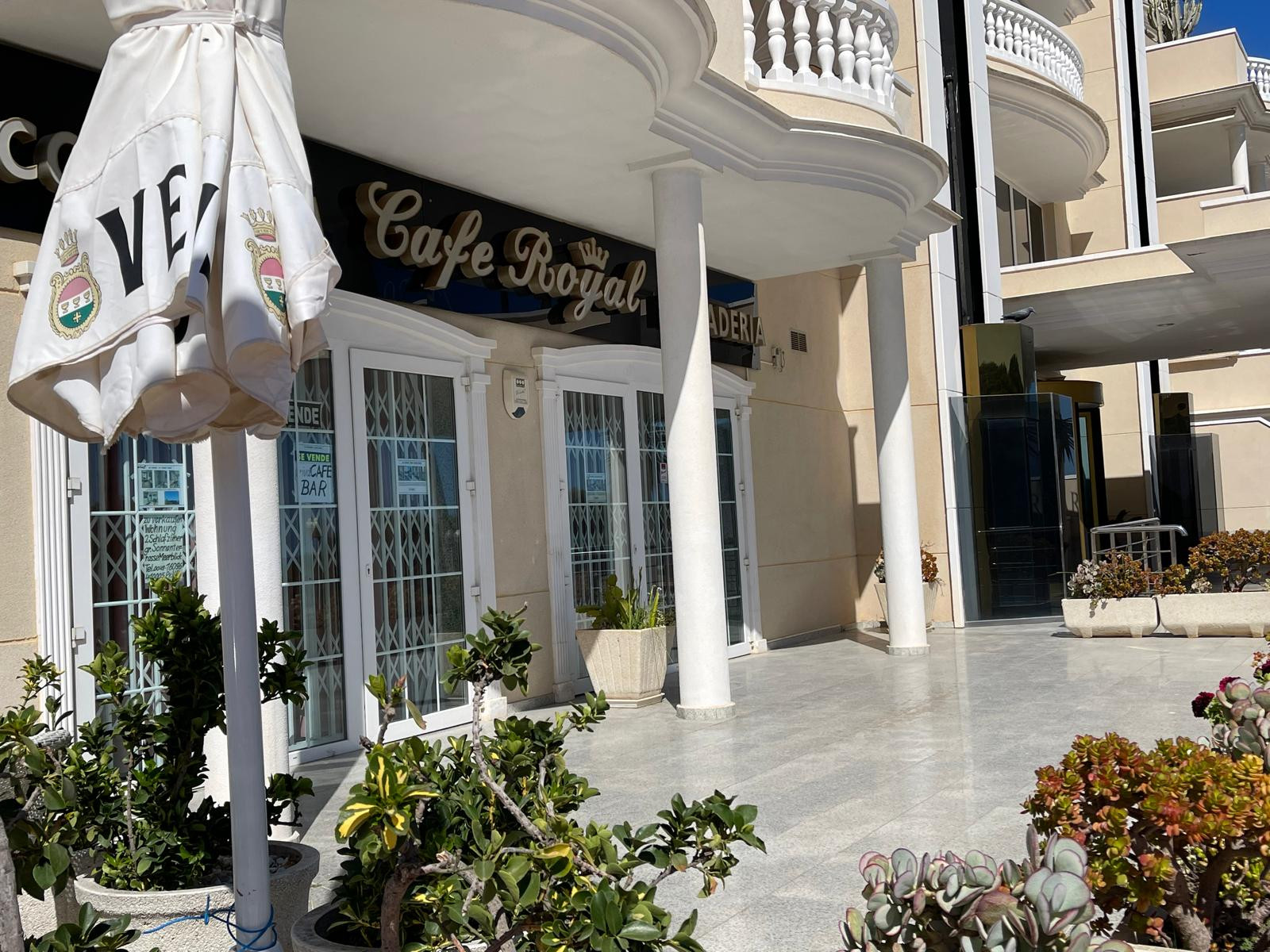 Commercial for Sale in Guardamar del Segura, Alicante
