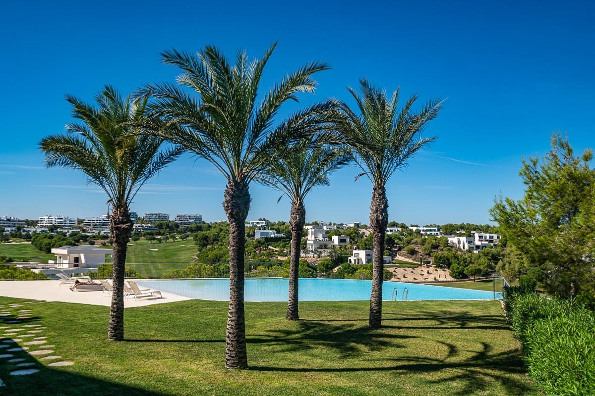 Apartment for Sale in Las Colinas Golf, Alicante