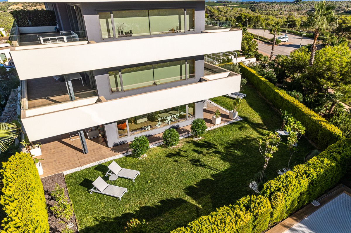 Apartment for Sale in Las Colinas Golf, Alicante
