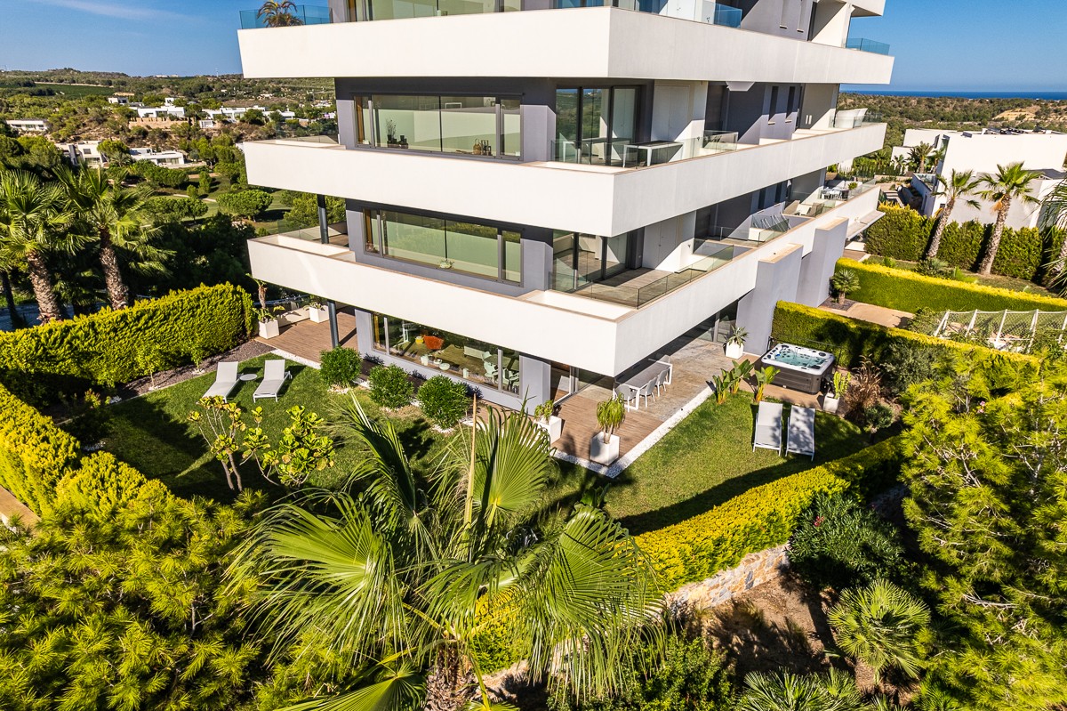 o_1j51ggkgq80g11cr122nblno9u3e Apartment for Sale in Las Colinas Golf, Alicante