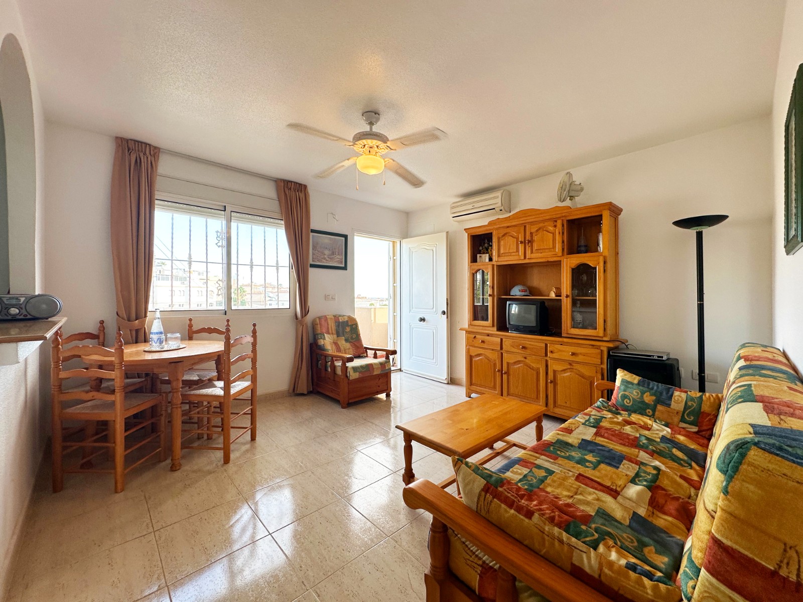 Bungalow for Sale in San Miguel de Salinas, Alicante