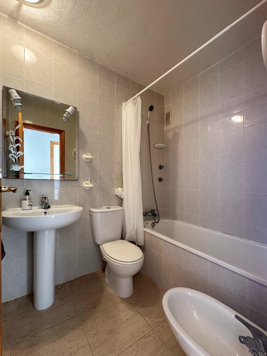 Bungalow for Sale in San Miguel de Salinas, Alicante