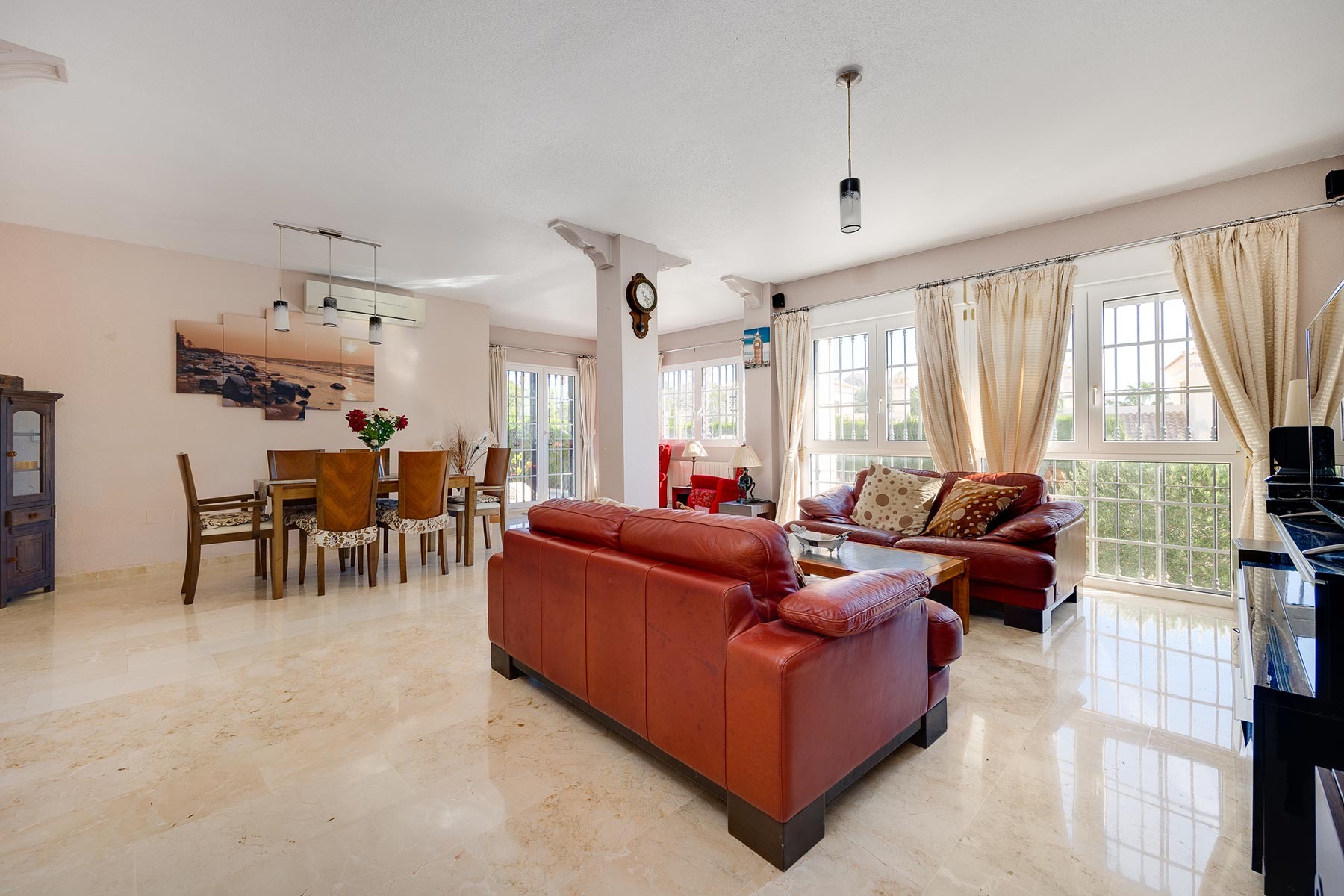 Villa for Sale in Orihuela Costa, Alicante
