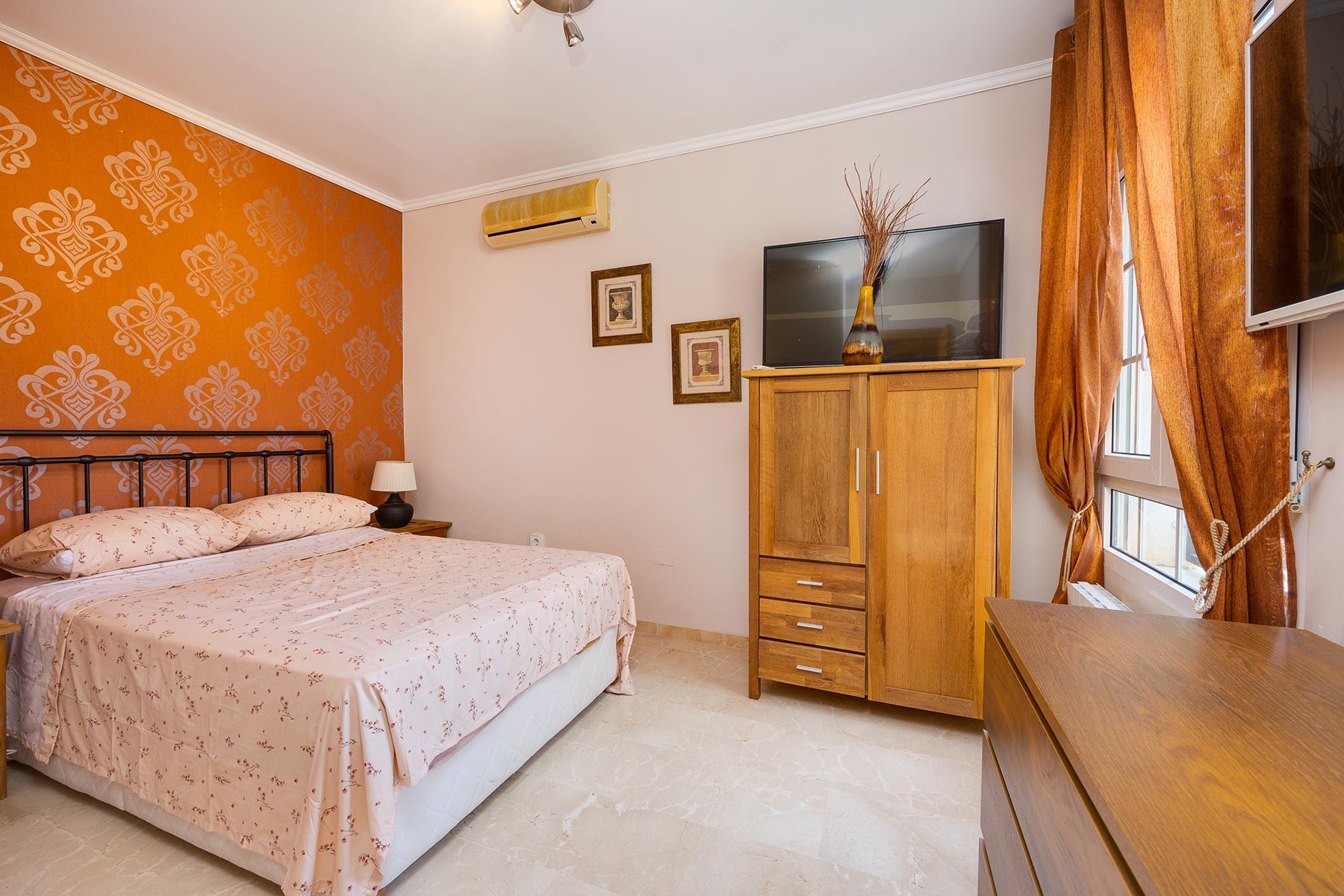 Villa for Sale in Orihuela Costa, Alicante