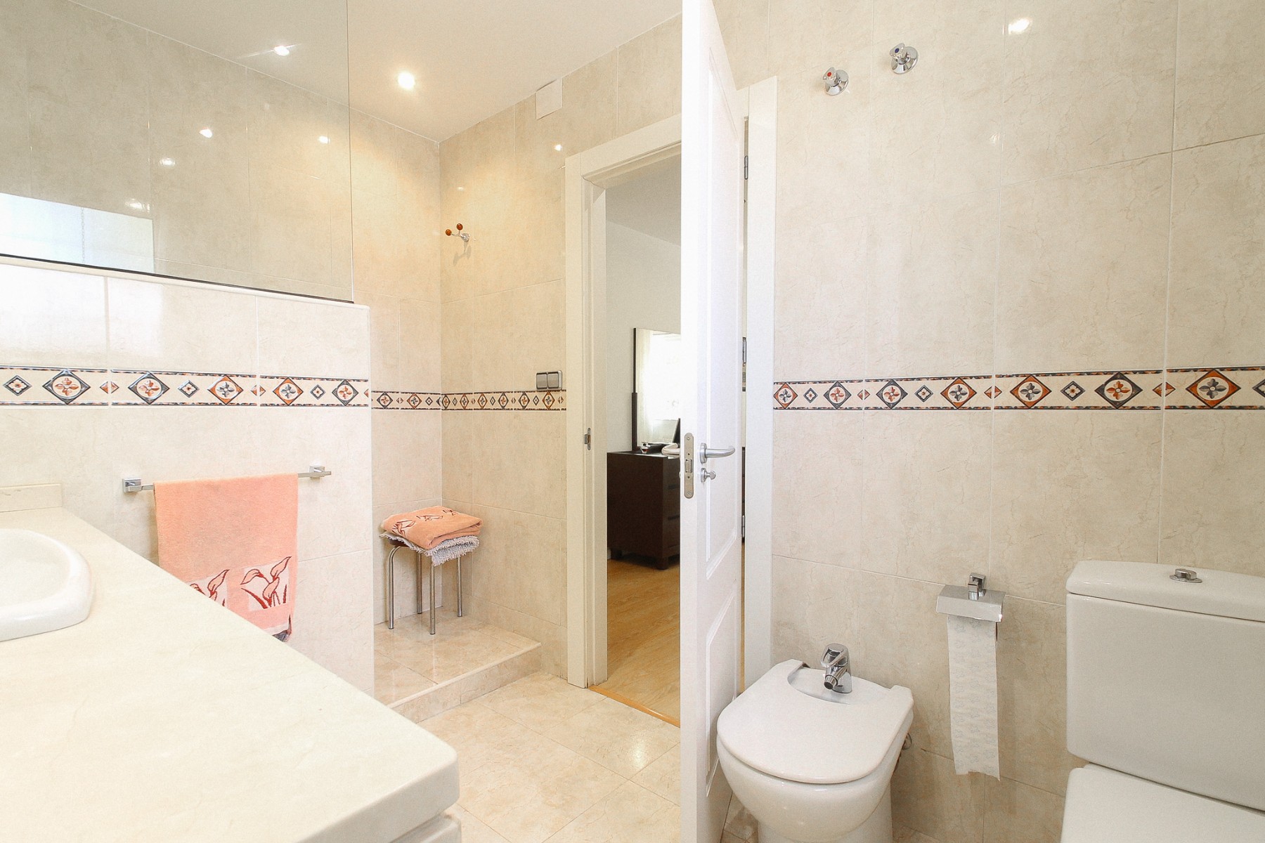 Villa for Sale in San Vicente del Raspeig, Alicante