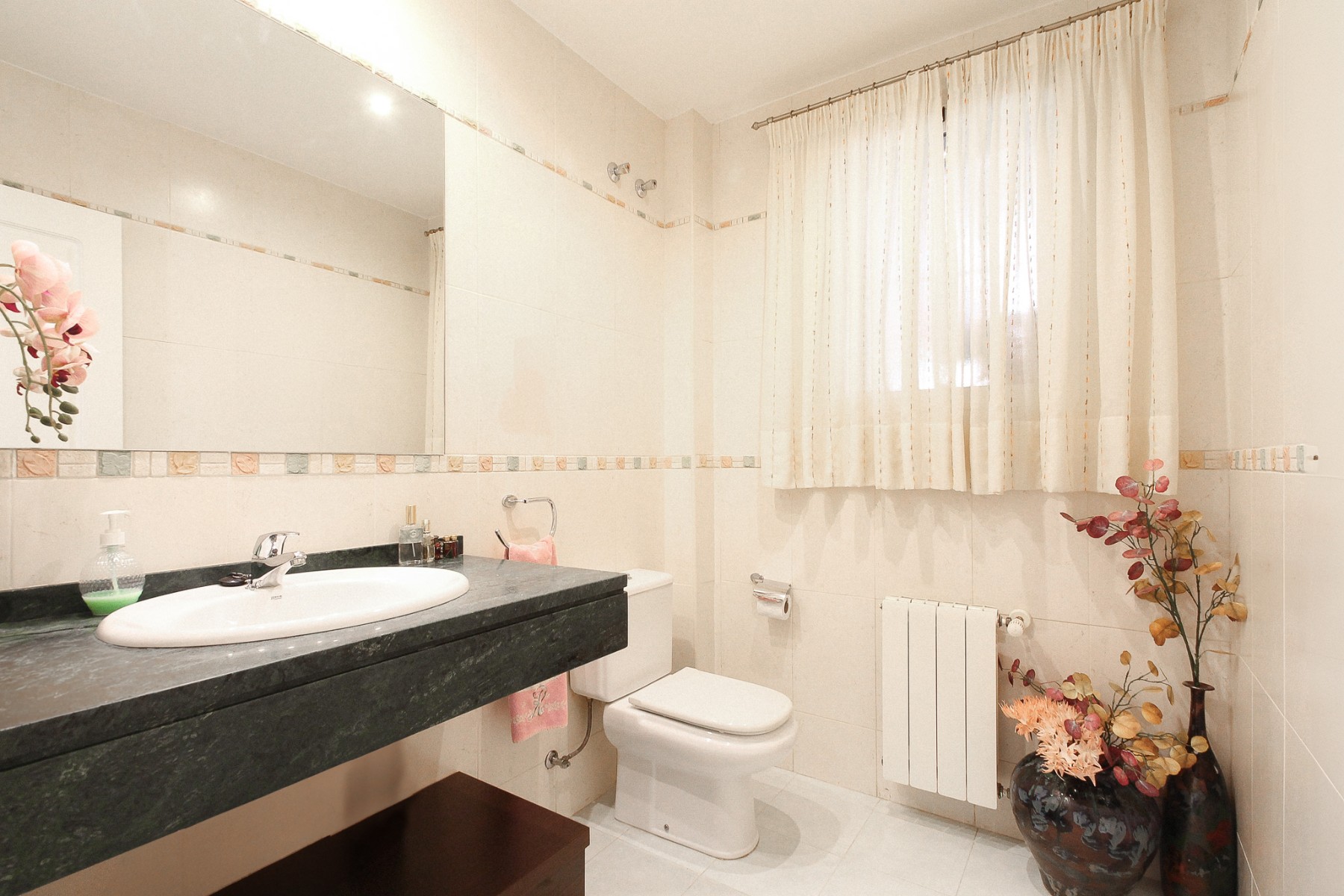 Villa for Sale in San Vicente del Raspeig, Alicante